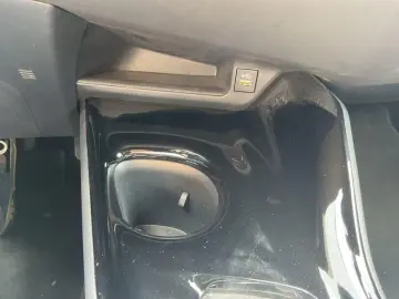 C-HR HYBRID TEAM D 1.8 16V NAVI+ACC+BI-LED+RFK+S
