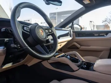 Cayenne E-Hybrid Coupe BOSE Luftfederung LED