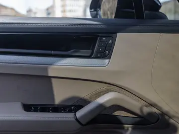 Cayenne E-Hybrid Coupe BOSE Luftfederung LED