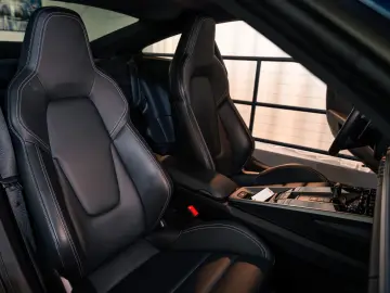 911 Carrera 4  Approved