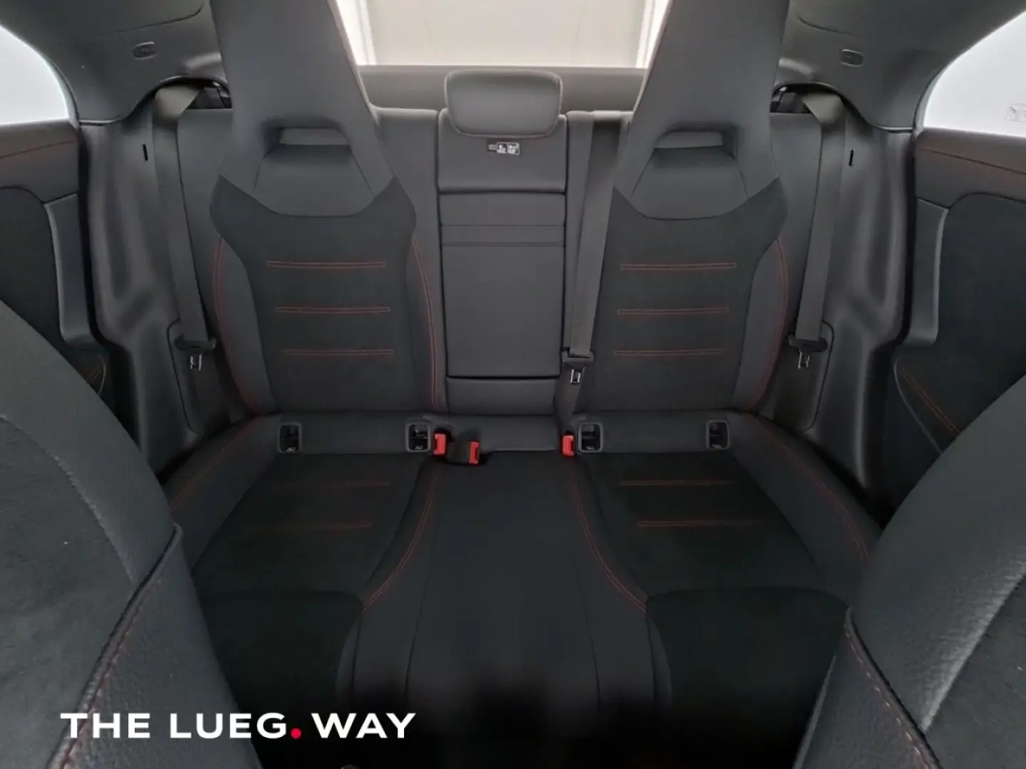 CLA 200 Coupé AMG+LED+Dist+360+KeyGo+Sound+Totw+