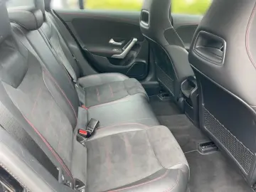 CLA 250 Coupé AMG*RKamera*NAVI*AMBI*SHZ*MBUX*