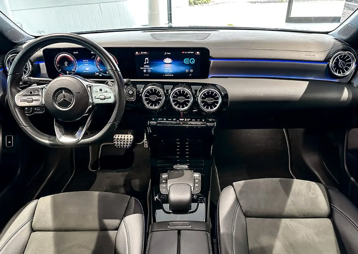 CLA 250 e AMGLi+ED2020+NIGHT+LED+MBUX+SOUND