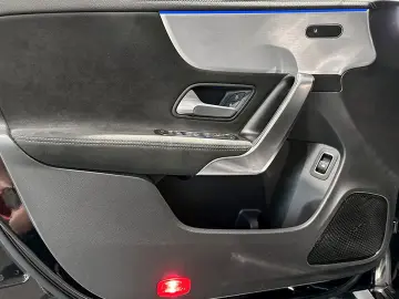 CLA 250 e AMGLi+ED2020+NIGHT+LED+MBUX+SOUND
