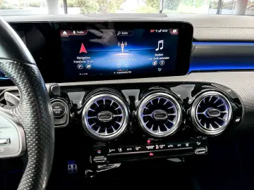 CLA 250 e AMGLi+ED2020+NIGHT+LED+MBUX+SOUND