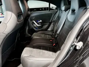 CLA 250 e AMGLi+ED2020+NIGHT+LED+MBUX+SOUND