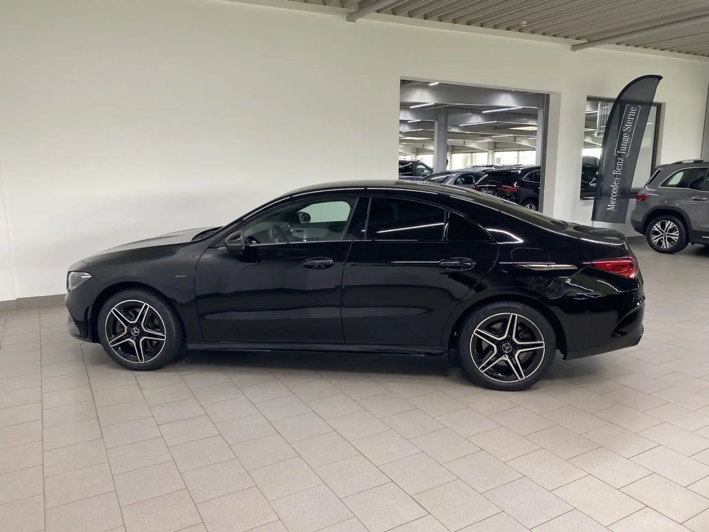 CLA 250 e AMG+NIGHT+LED+NAVI+SITZHZG+AMBIENTE