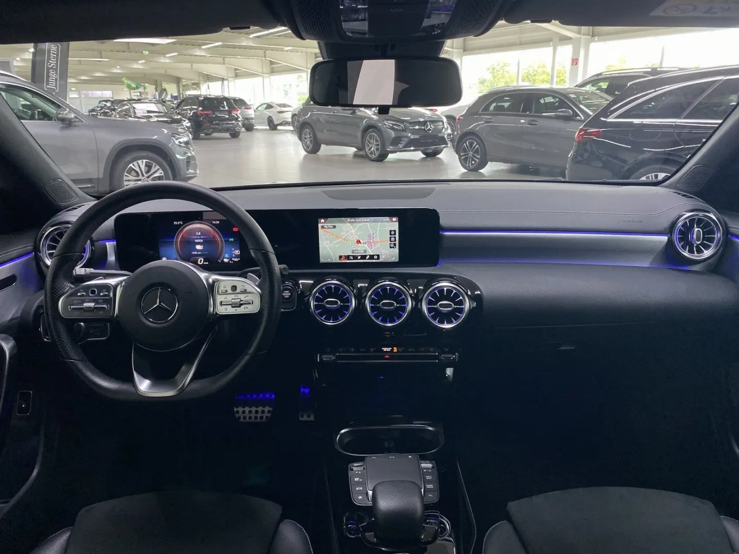 CLA 250 e AMG+NIGHT+LED+NAVI+SITZHZG+AMBIENTE