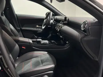 CLA 180 AMG Rückfahrkamera MBUX-High-End LED