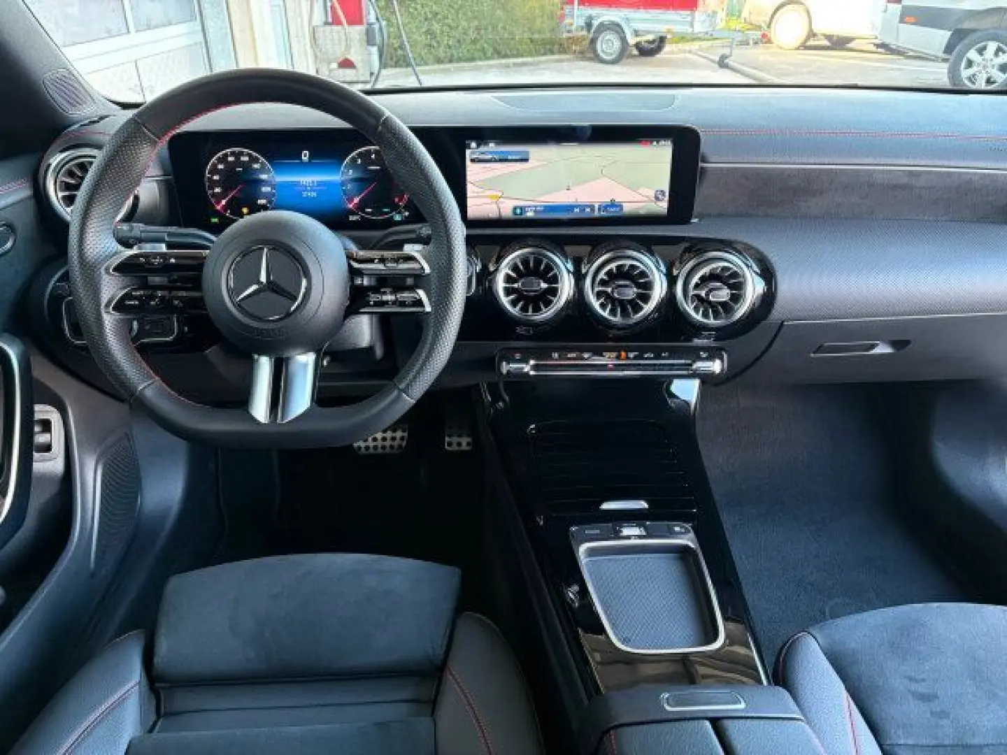 CLA 180 Coupé AMG Advanced Plus KeylessGo Kamera