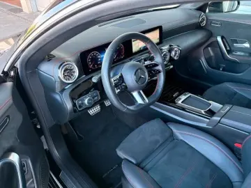 CLA 180 Coupé AMG Advanced Plus KeylessGo Kamera