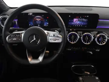 CLA 250 e AMG Night MBUX SHZ Navi LED AUT LMF