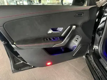 CLA 180 Coupé AMG +KAMERA+MBUX+LED+AMBIENTE