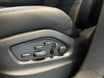 Porsche Cayenne- HUD/Passanger Display/Ventilatie
