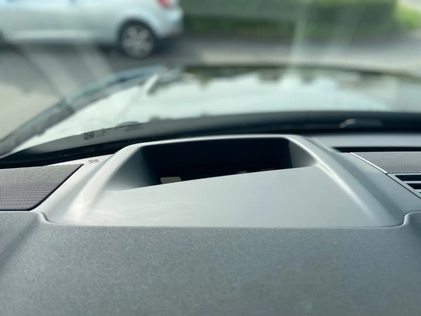 Porsche Cayenne- HUD/Passanger Display/Ventilatie