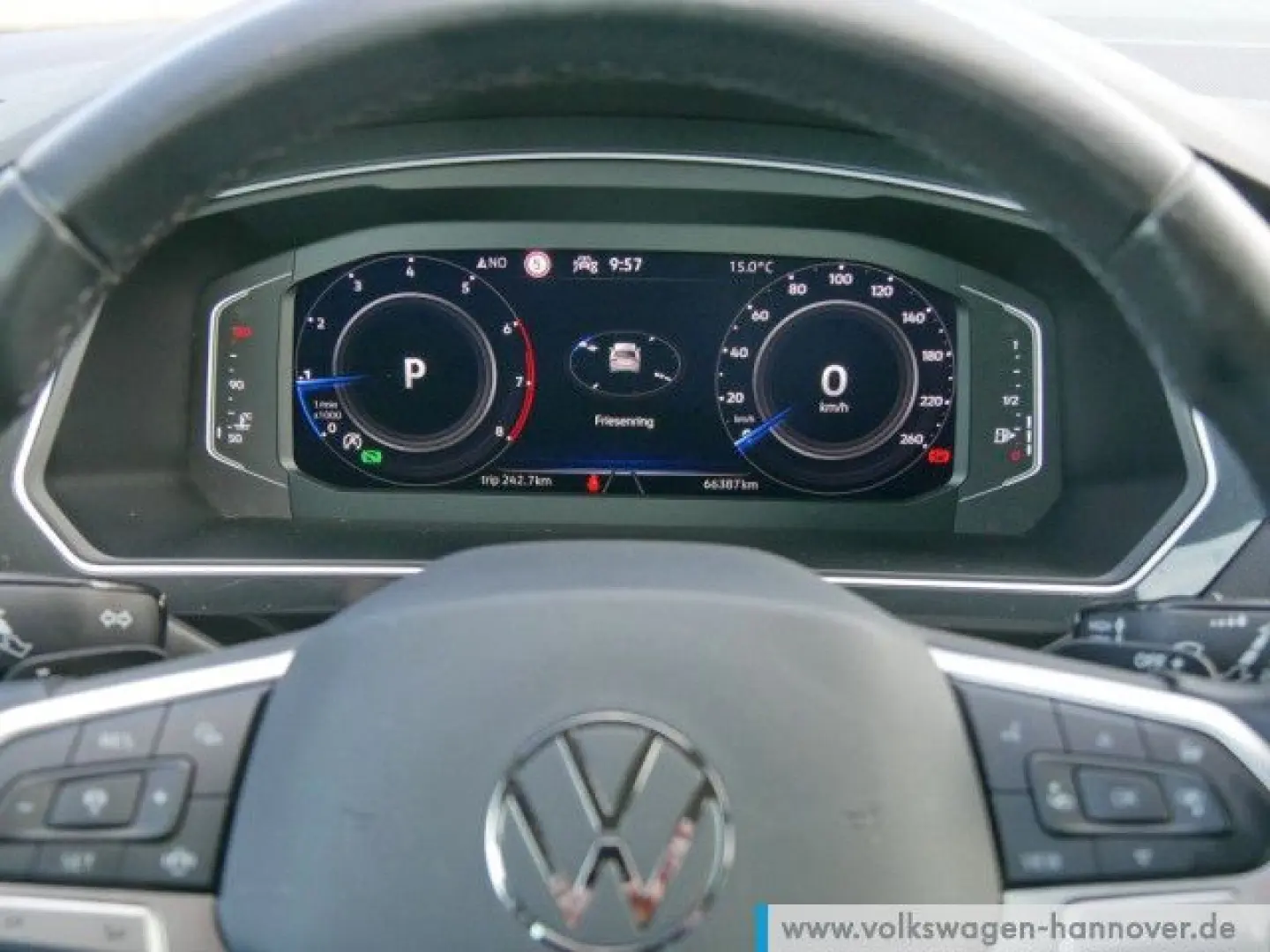 Tiguan 1.5 TSI DSG Elegance Navi LED DigCockpit