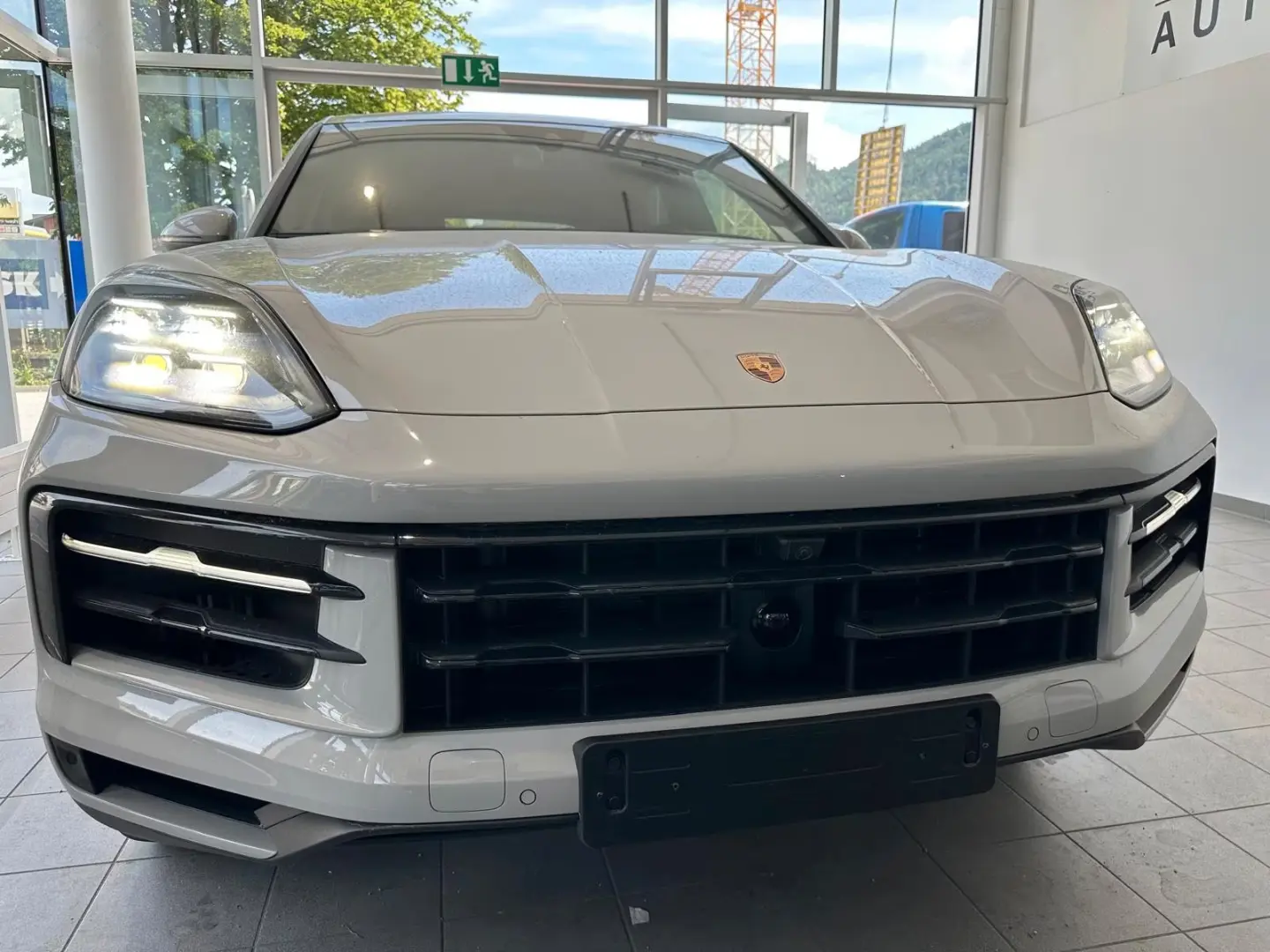 Porsche Cayenne- Matrix/ACC