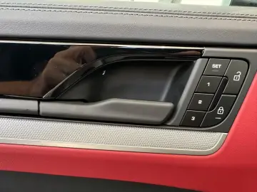Porsche Cayenne- Matrix/ACC