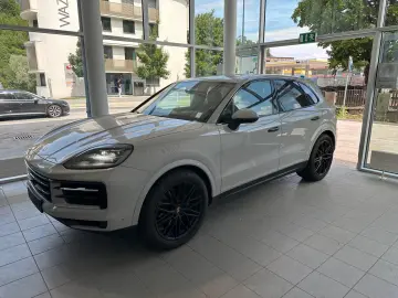 Porsche Cayenne- Matrix ACC