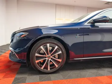 Mercedes-Benz E300DE Multibeam Ambient BlindSpot WeBasto
