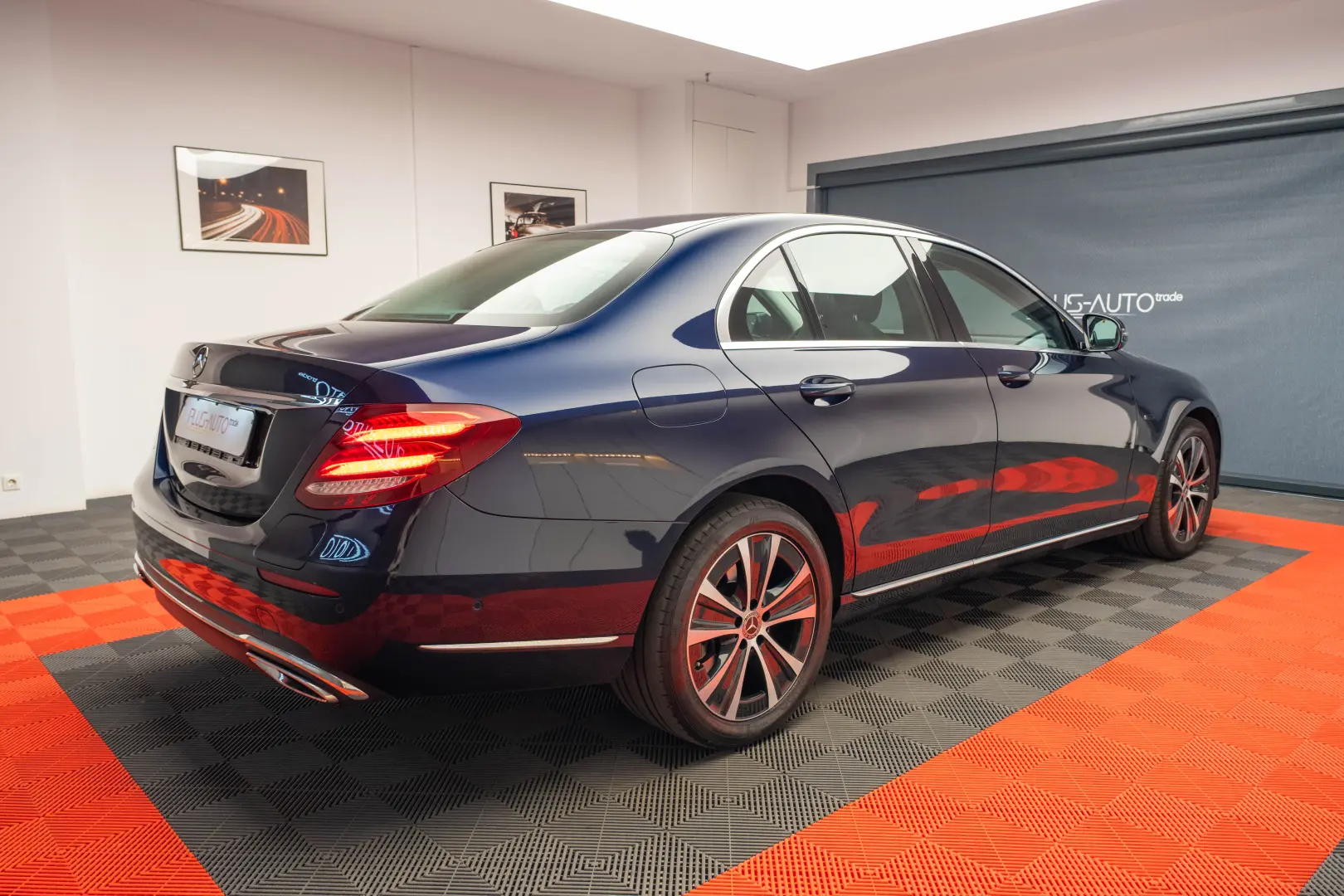 Mercedes-Benz E300DE Multibeam Ambient BlindSpot WeBasto