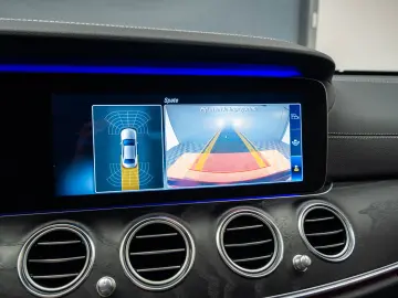 Mercedes-Benz E300DE Multibeam Ambient BlindSpot WeBasto