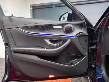Mercedes-Benz E300DE Multibeam Ambient BlindSpot WeBasto