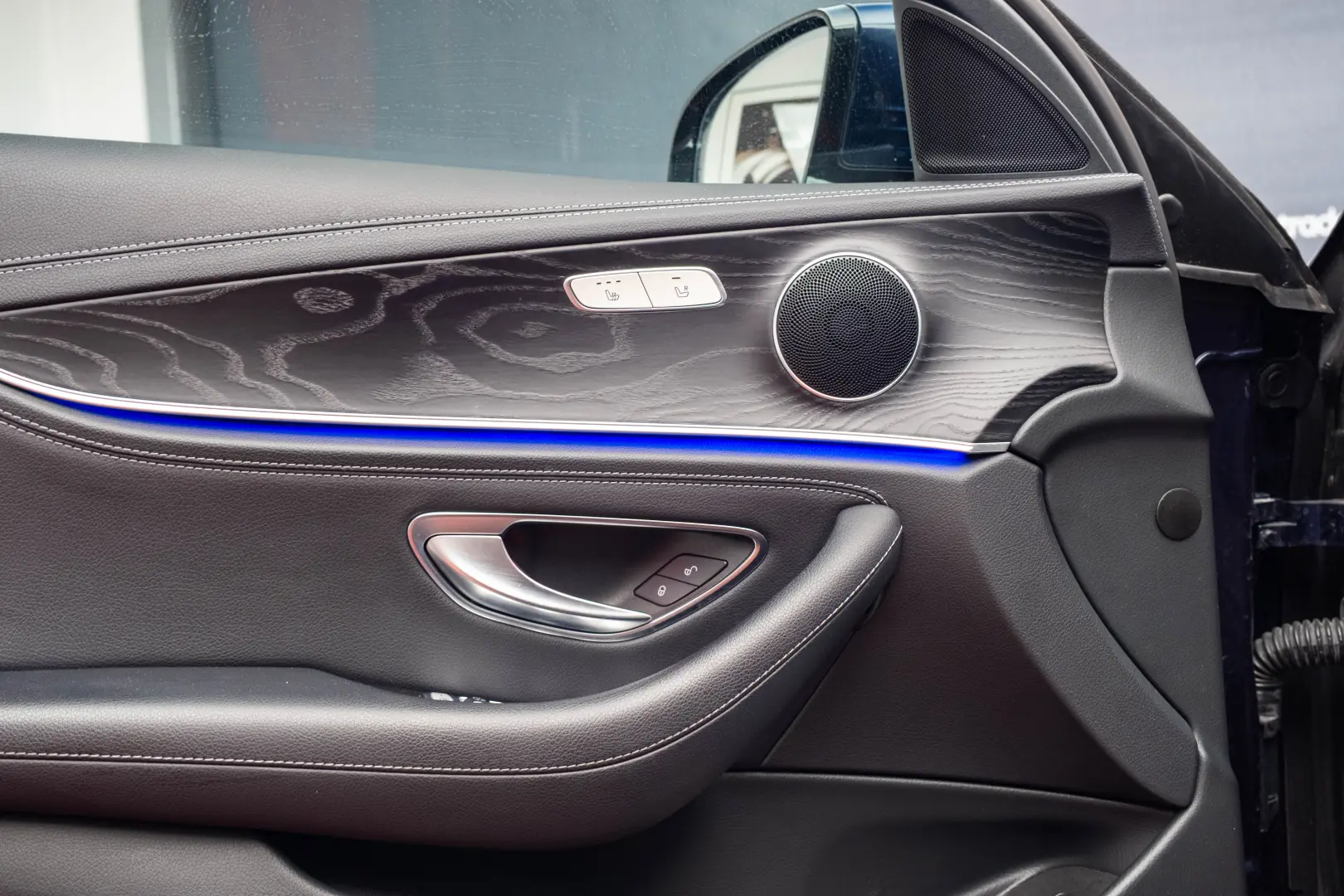 Mercedes-Benz E300DE Multibeam Ambient BlindSpot WeBasto