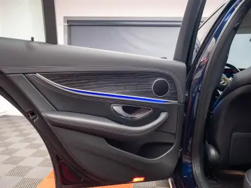 Mercedes-Benz E300DE Multibeam Ambient BlindSpot WeBasto