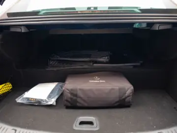 Mercedes-Benz E300DE Multibeam Ambient BlindSpot WeBasto