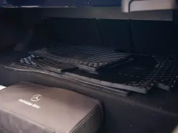 Mercedes-Benz E300DE Multibeam Ambient BlindSpot WeBasto