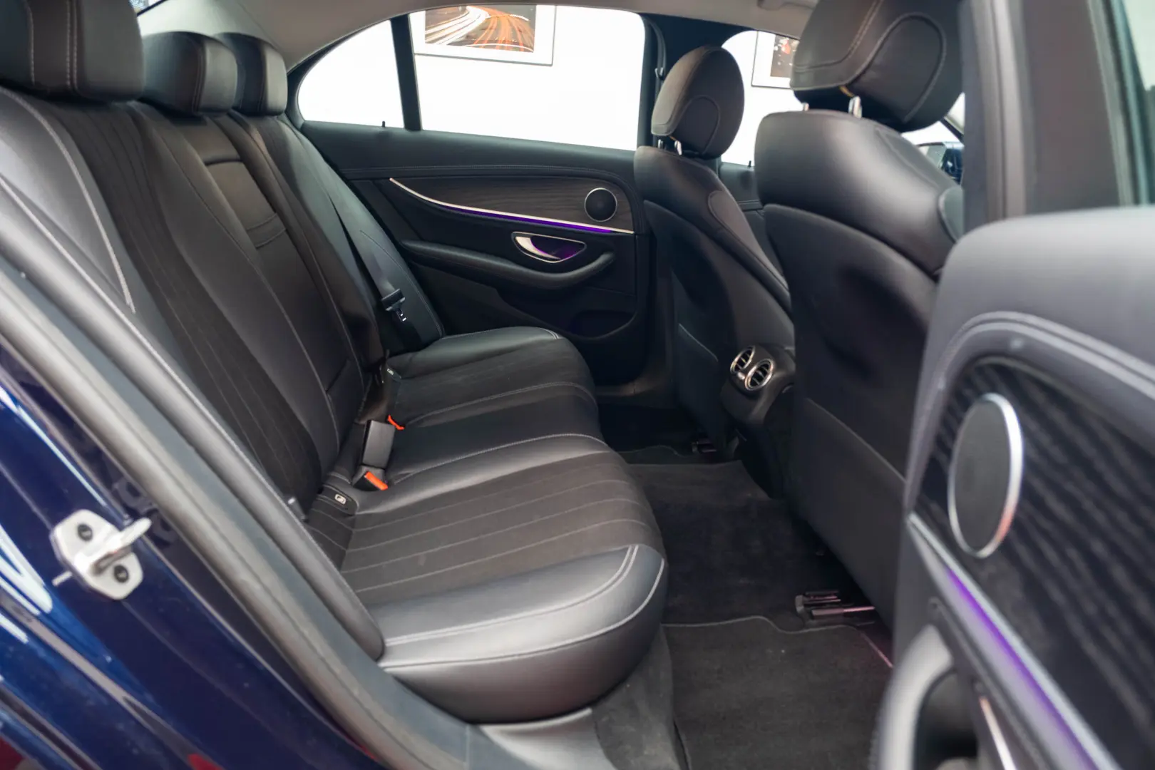 Mercedes-Benz E300DE Multibeam Ambient BlindSpot WeBasto