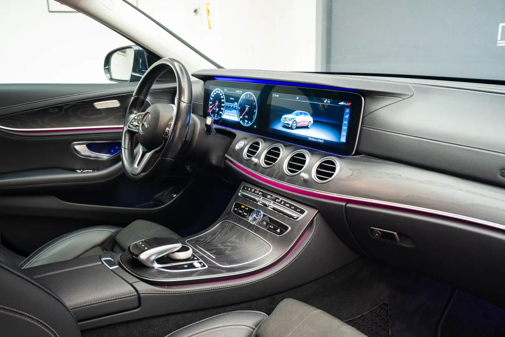 Mercedes-Benz E300DE Multibeam Ambient BlindSpot WeBasto