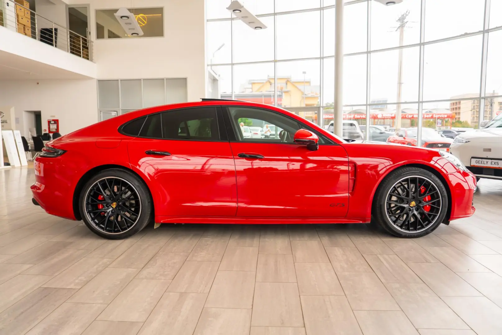Porsche Panamera 4 GTS