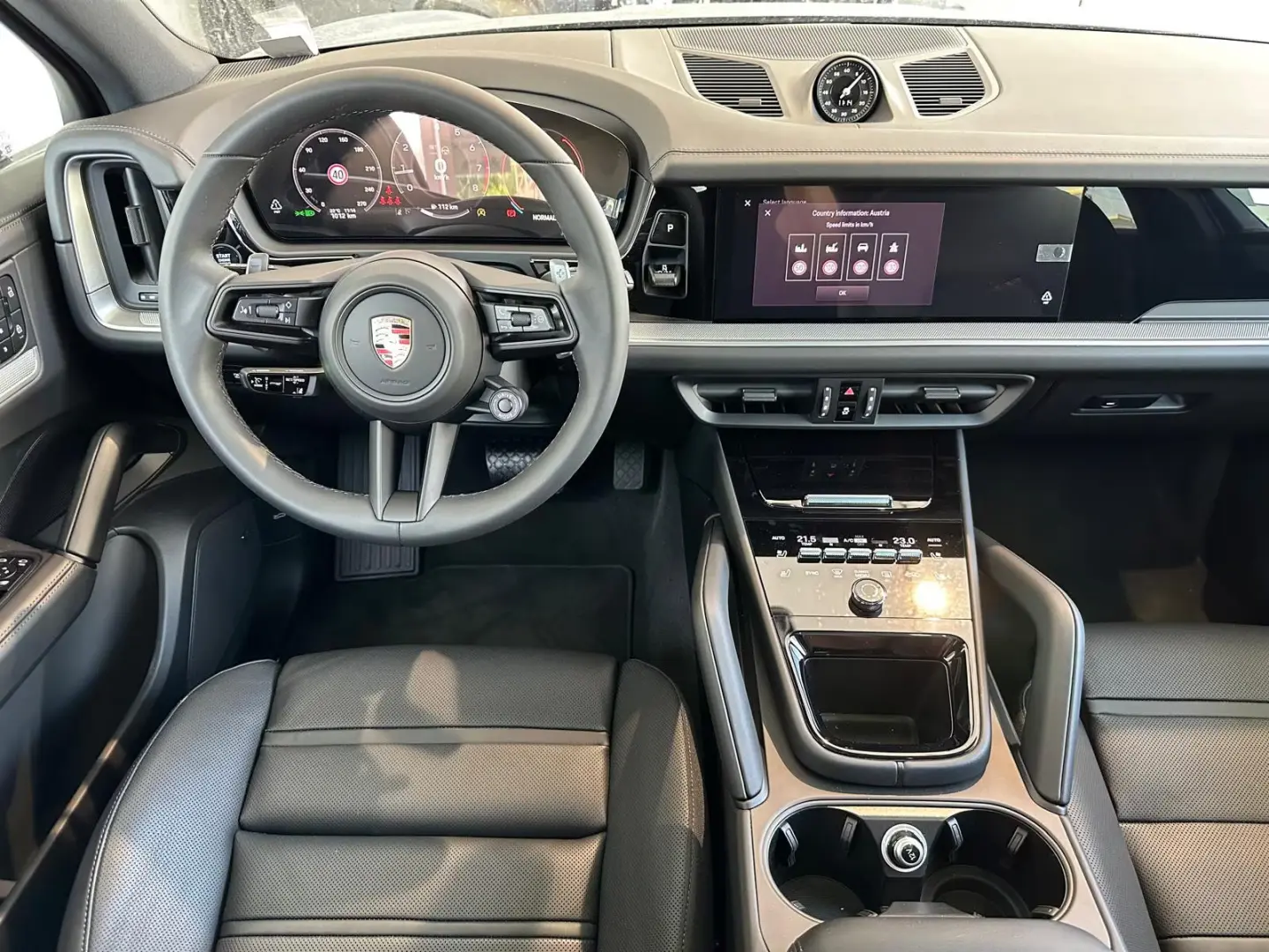 Porsche Cayenne- Matrix/ACC/Ventilatie