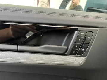 Porsche Cayenne- Matrix/ACC/Ventilatie