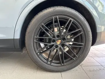 Porsche Cayenne- Matrix/ACC/Ventilatie