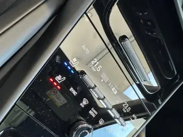 Porsche Cayenne- Matrix/ACC/Ventilatie