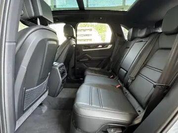 Porsche Cayenne- Matrix/ACC/Ventilatie