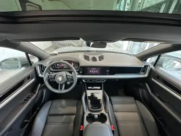 Porsche Cayenne- Matrix/ACC/Ventilatie