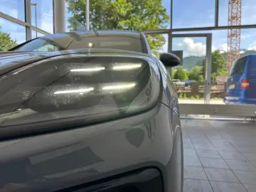 Porsche Cayenne- Matrix/ACC/Ventilatie