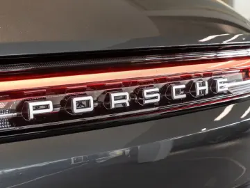 Porsche Cayenne SportDesign 22Zoll Massage