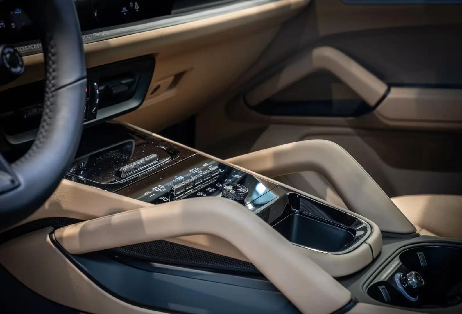 Porsche Cayenne SportDesign 22Zoll Massage