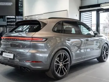 Porsche Cayenne SportDesign 22Zoll Massage