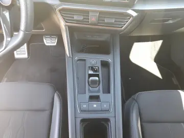 Formentor 4Drive VZ Schalensitz NAV KAM el.Heck