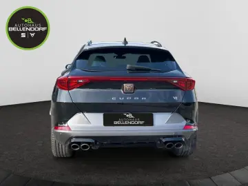 Formentor VZ 2.0 TSI DSG 4Drive Navi Panoramadac