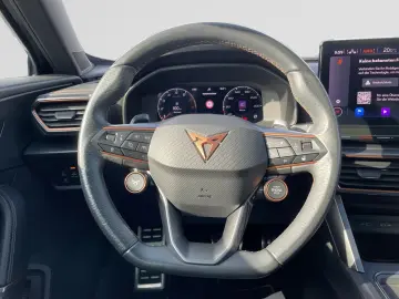 Formentor VZ 2.0 TSI DSG 4Drive Navi Panoramadac