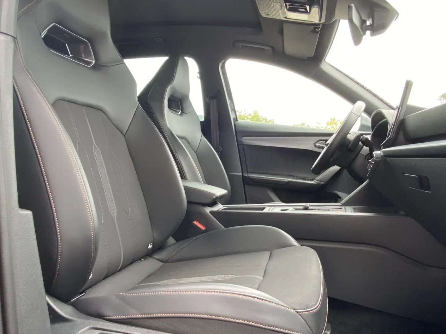 Formentor 1.4 TSI DSG eHybrid PAKET-XL+AREA+19