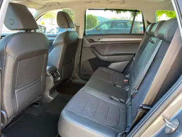 Kodiaq Style LED AHK DAB ACC Kam. Navi