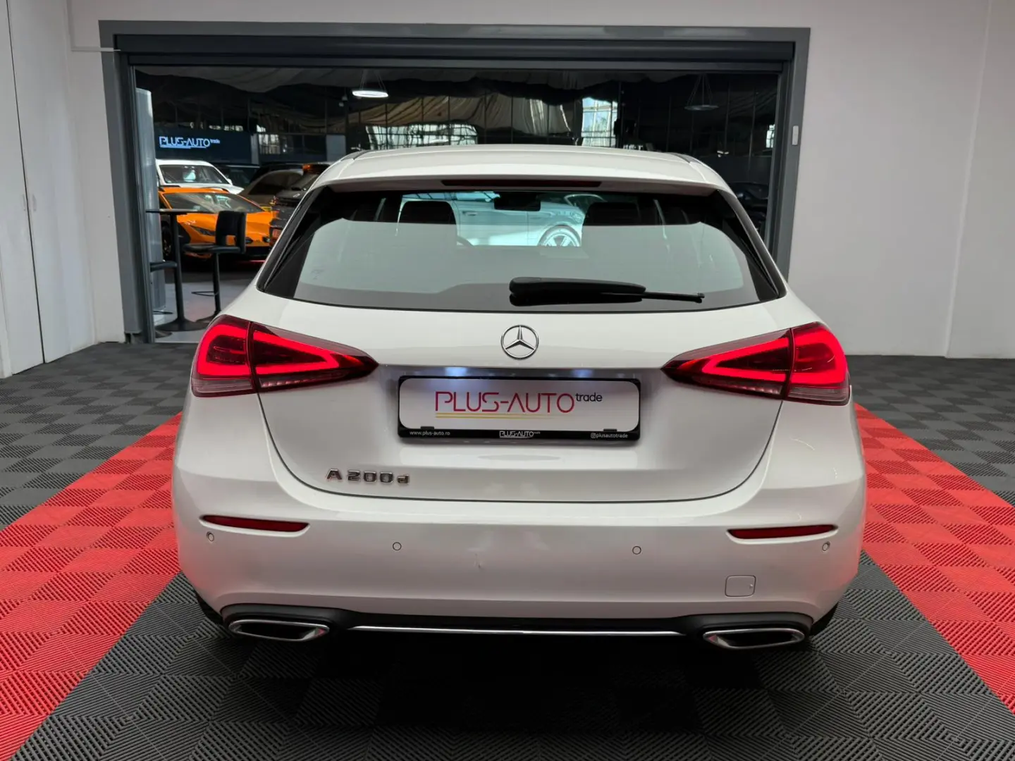 Mercedes-Benz A200d